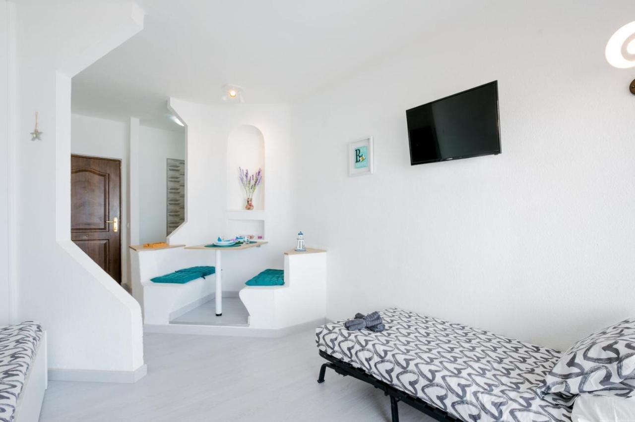 Holiday Studio With Pool Costa Adeje Dış mekan fotoğraf